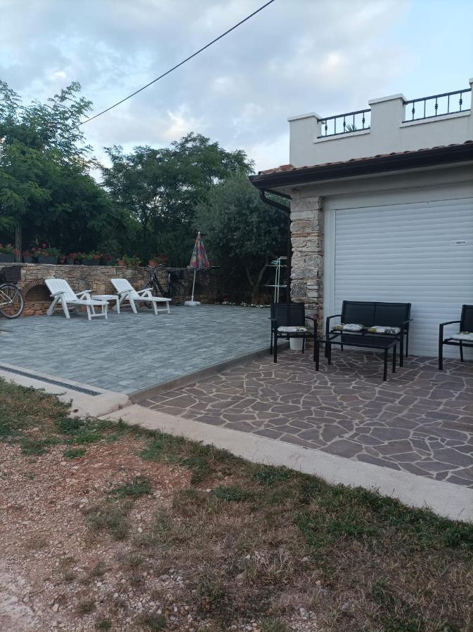 Private Accommodation Kanegra Умаг Екстериор снимка